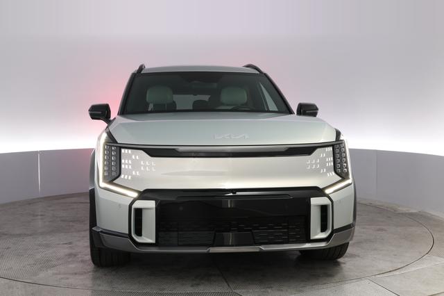 2024 Kia EV9 — photo 9 of 21