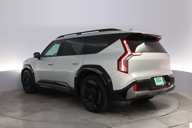 2024 Kia EV9 — photo 13 of 21