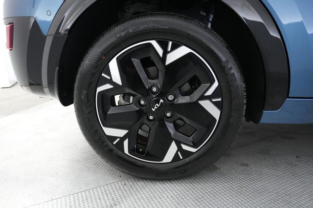 2024 Kia Niro EV — photo 7 of 21