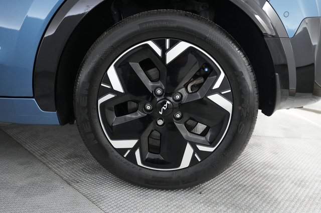 2024 Kia Niro EV — photo 15 of 21