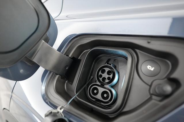 2024 Polestar 2 — photo 8 of 20