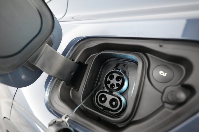 2024 Polestar 2 — photo 8 of 20