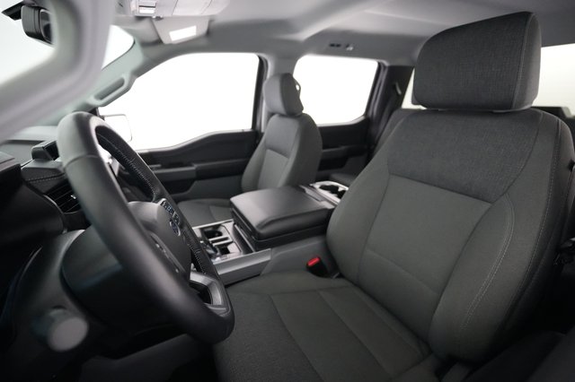 2024 Ford F-150 Lightning — photo 3 of 15