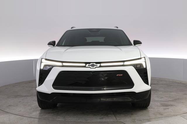 2024 Chevrolet Blazer EV — photo 9 of 21