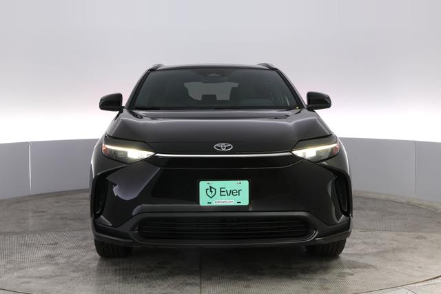 2024 Toyota bZ4X — photo 9 of 19