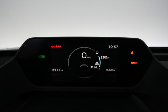 2024 Toyota bZ4X — photo 5 of 19