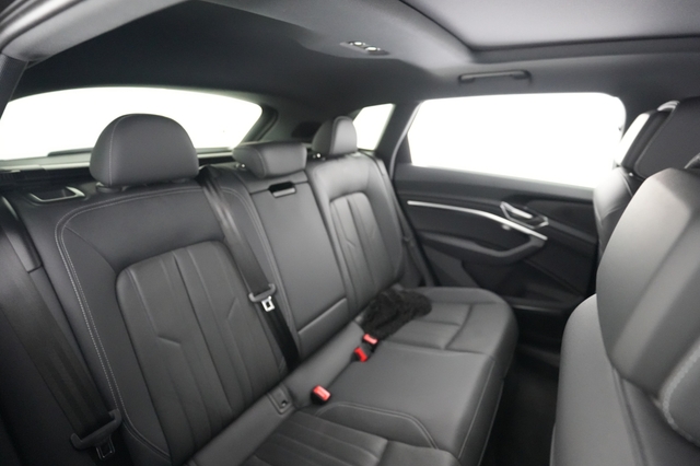 2022 Audi e-tron