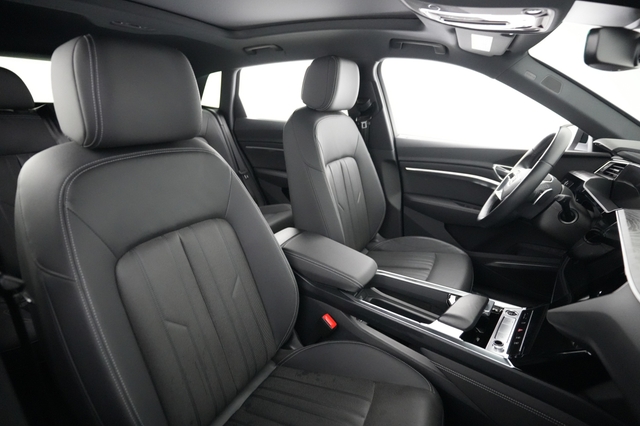 2022 Audi e-tron