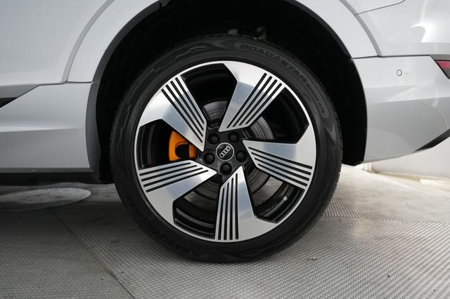 2022 Audi e-tron