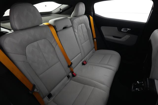 2024 Polestar 2 — photo 4 of 20