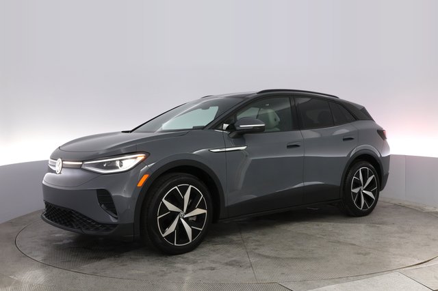 2024 Volkswagen ID.4 — photo 14 of 20