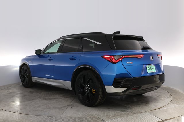 2024 Acura ZDX — photo 13 of 20