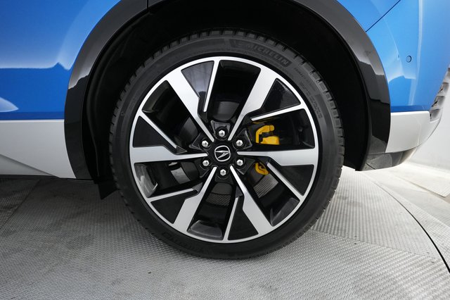 2024 Acura ZDX — photo 15 of 20