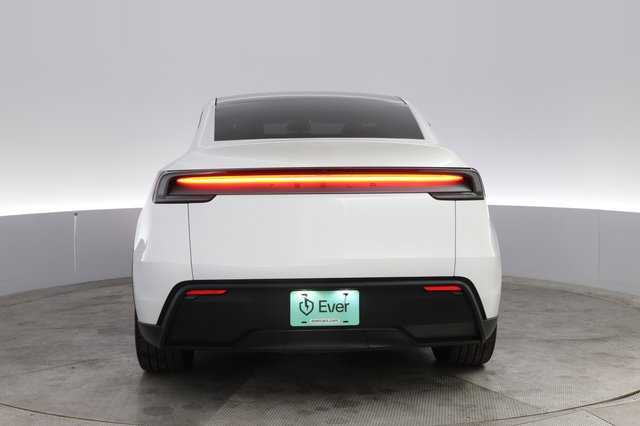 2026 Tesla Model Y — photo 12 of 20