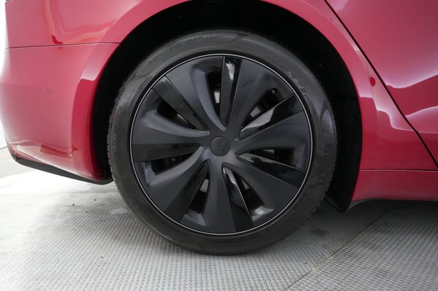 2022 Tesla Model S — photo 17 of 21