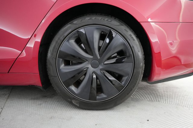 2022 Tesla Model S — photo 7 of 21