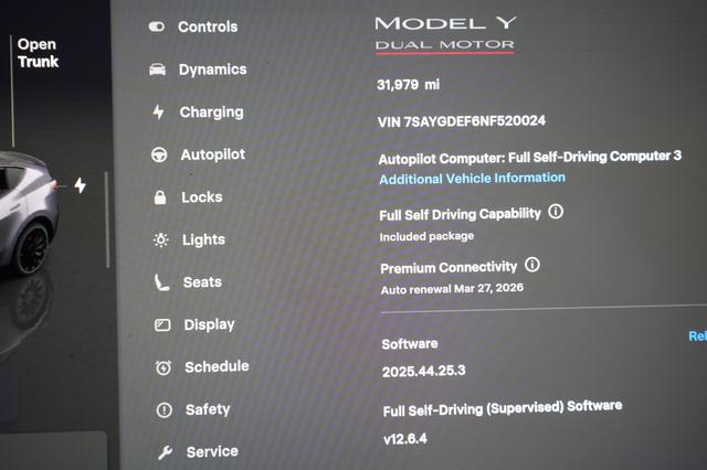 2022 Tesla Model Y — photo 5 of 21