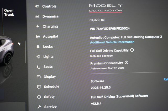 2022 Tesla Model Y — photo 5 of 21