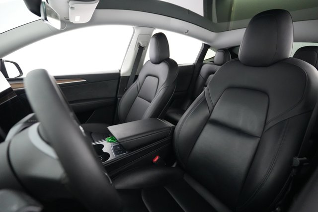 2022 Tesla Model Y — photo 3 of 21