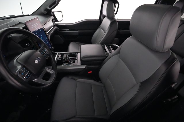 2023 Ford F-150 Lightning — photo 3 of 15