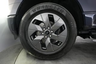 2023 Ford F-150 Lightning — photo 11 of 15