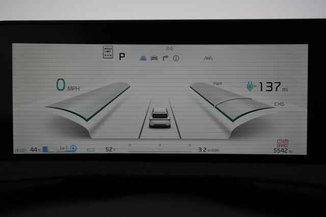 2023 Kia EV6 — photo 5 of 20