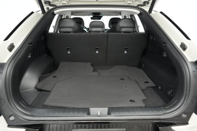 2023 Kia EV6 — photo 6 of 20
