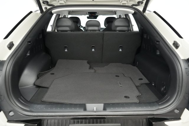 2023 Kia EV6 — photo 6 of 20