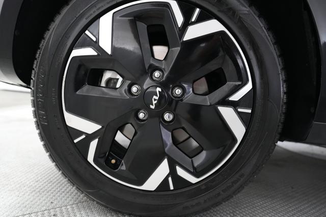 2023 Kia Niro EV — photo 7 of 21