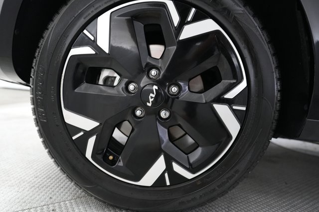 2023 Kia Niro EV — photo 7 of 21