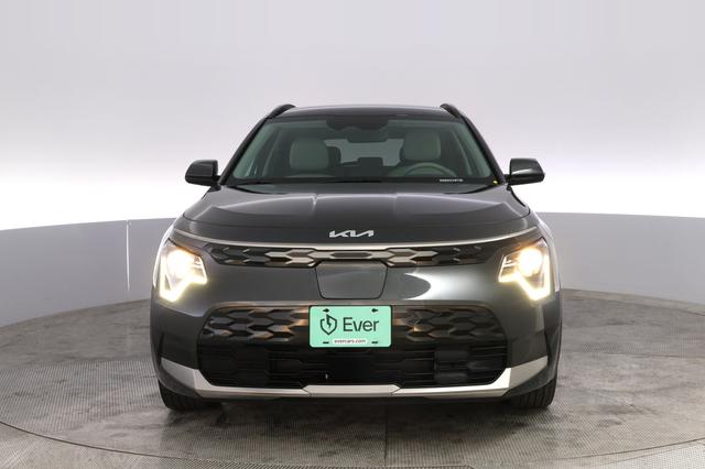 2023 Kia Niro EV — photo 9 of 21