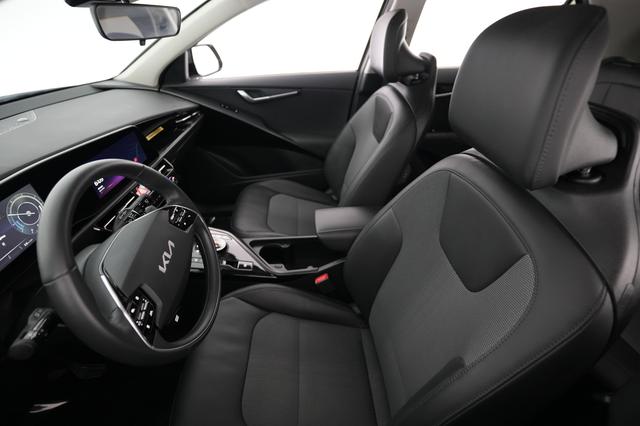 2023 Kia Niro EV — photo 3 of 20
