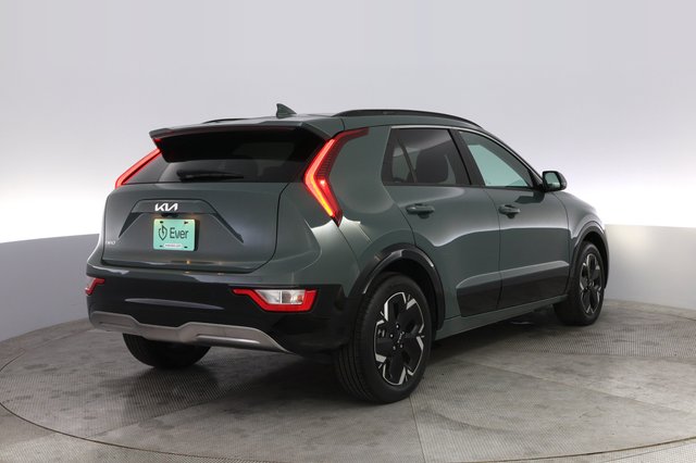 2023 Kia Niro EV — photo 2 of 20