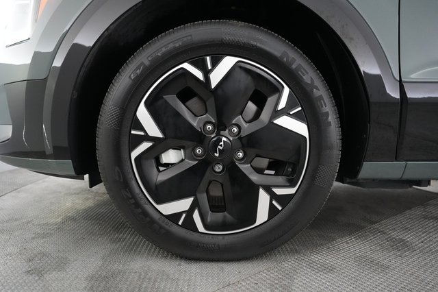 2023 Kia Niro EV — photo 7 of 20