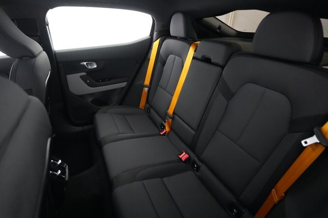 2023 Polestar 2 — photo 19 of 22