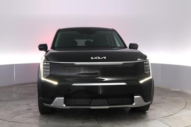2024 Kia EV9 — photo 9 of 23