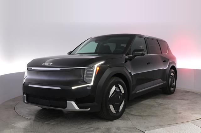 2024 Kia EV9 — VIN KNDAB5S16R6026226