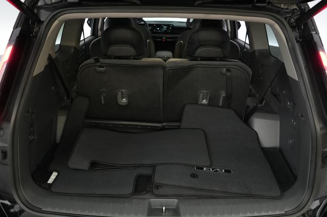 2024 Kia EV9 — photo 6 of 23