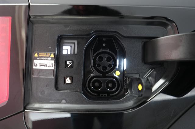 2024 Kia EV9 — photo 8 of 23