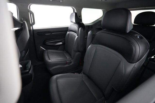 2024 Kia EV9 — photo 19 of 23