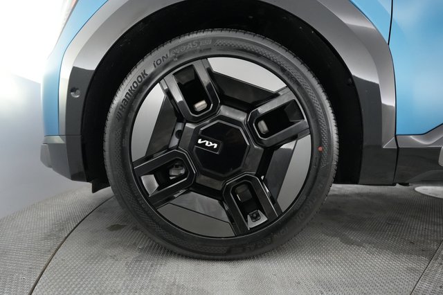 2024 Kia EV9 — photo 17 of 21