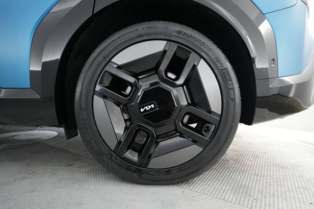 2024 Kia EV9 — photo 16 of 21