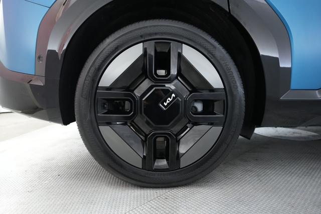 2024 Kia EV9 — photo 7 of 21