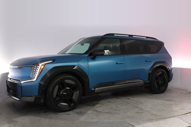 2024 Kia EV9 — photo 14 of 21
