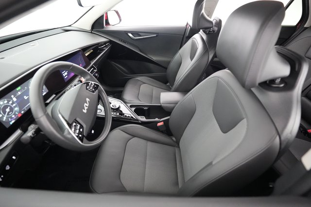 2024 Kia Niro EV — photo 3 of 21