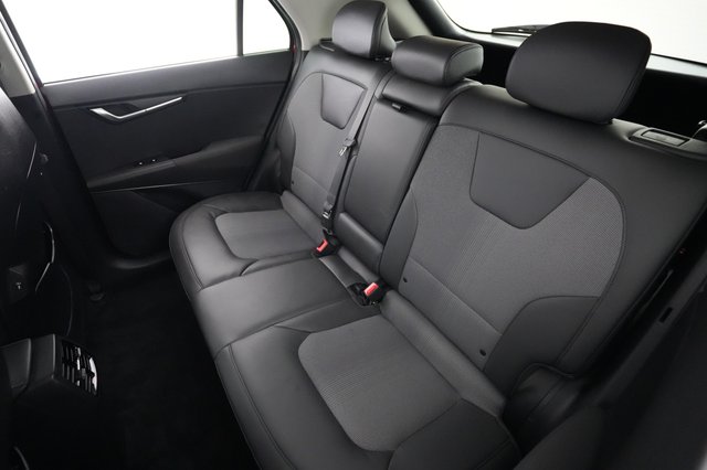 2024 Kia Niro EV — photo 19 of 21