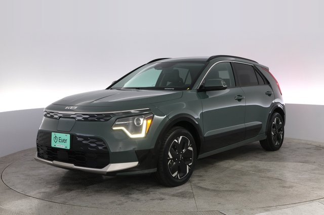2024 Kia Niro EV — VIN KNDCR3L13R5095064