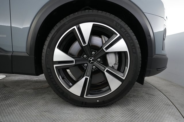 2025 Polestar 3 — photo 15 of 20