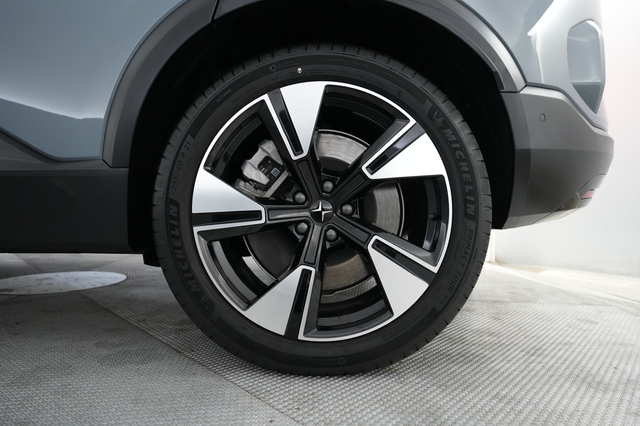 2025 Polestar 3
