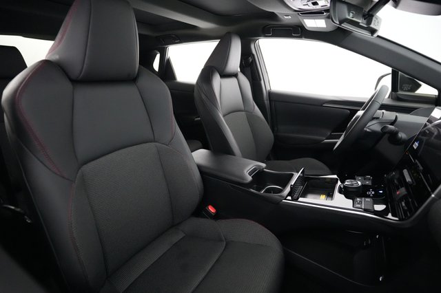 2025 Toyota bZ4X — photo 18 of 20